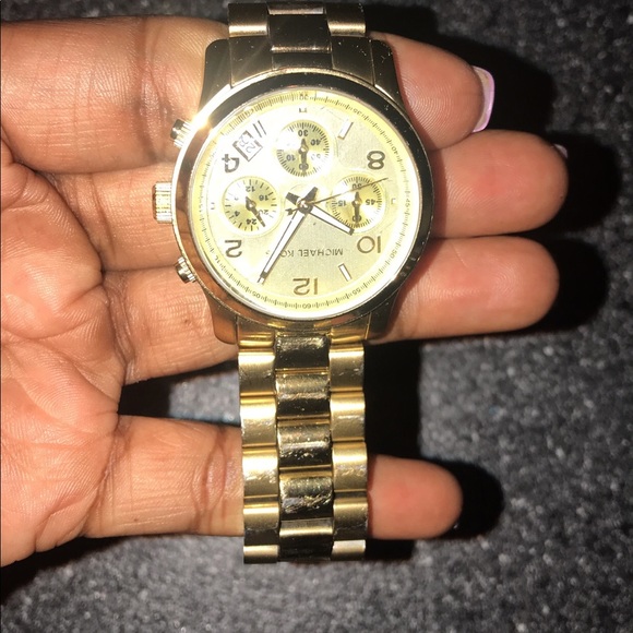 Mk Watch - Picture 2 of 2